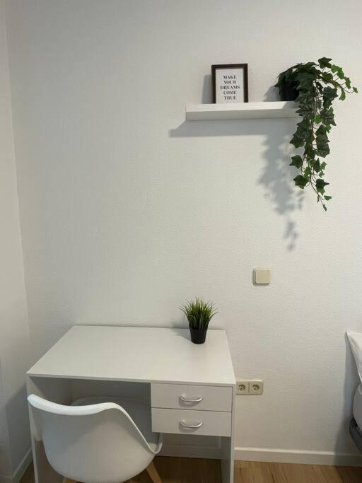 Juan Pantoja, Apartamento Para 2 En Metro Alvarado Мадрид Экстерьер фото